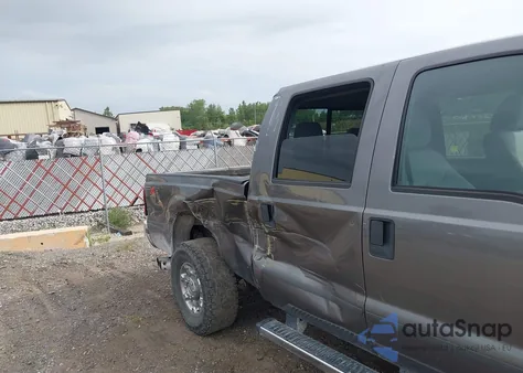 2011 Ford F-250 Xlt из США, поврежденный, VIN 1FT7W2BT1BEB99940